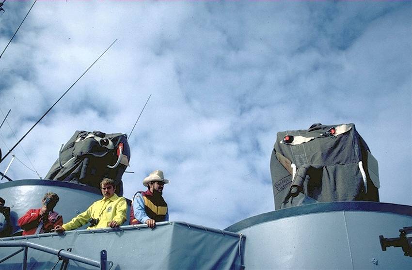 sailpast_3.jpg