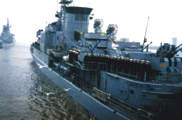 file003.jpg