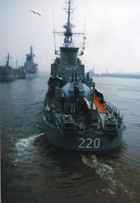 file004.jpg